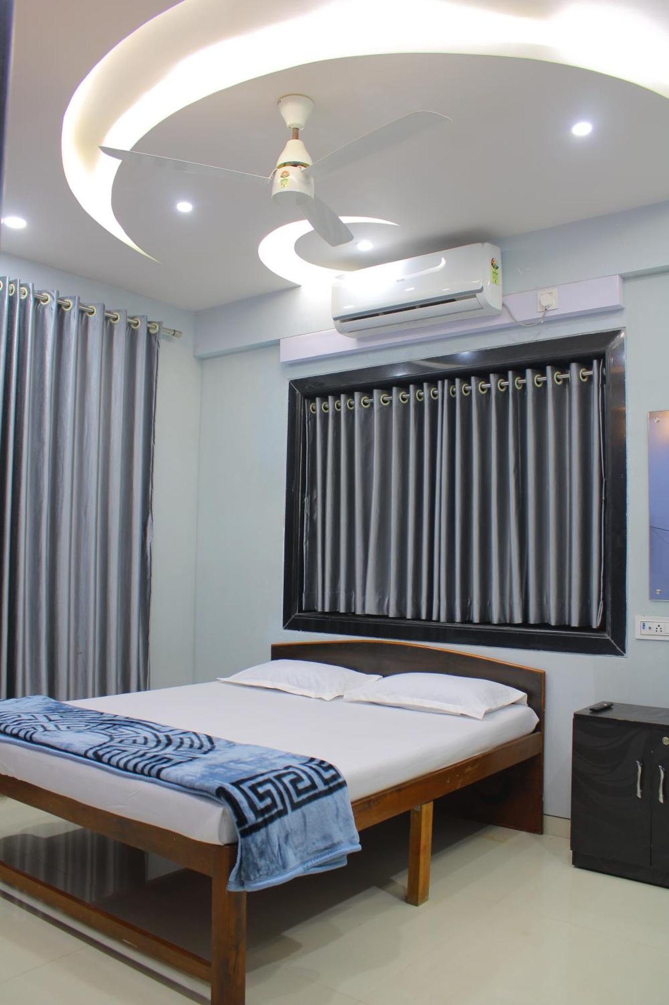 Sukhakarta Holiday Home Алібаґ Екстер'єр фото