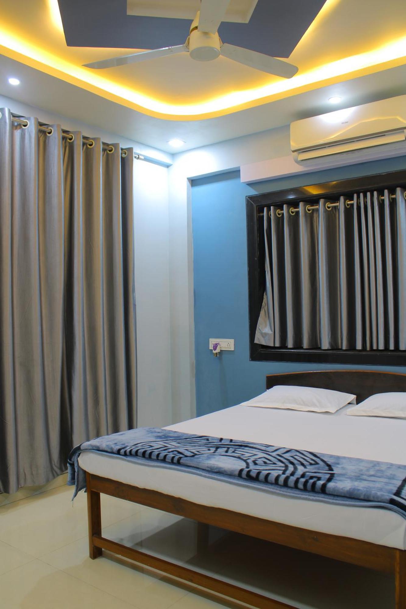 Sukhakarta Holiday Home Алібаґ Екстер'єр фото